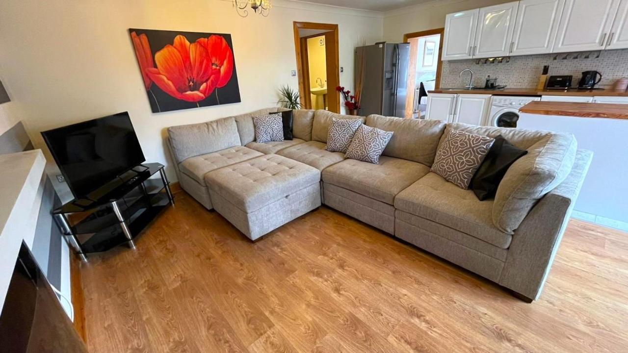 Elegant 2 Bedroom Chalet Edinburgh Kültér fotó