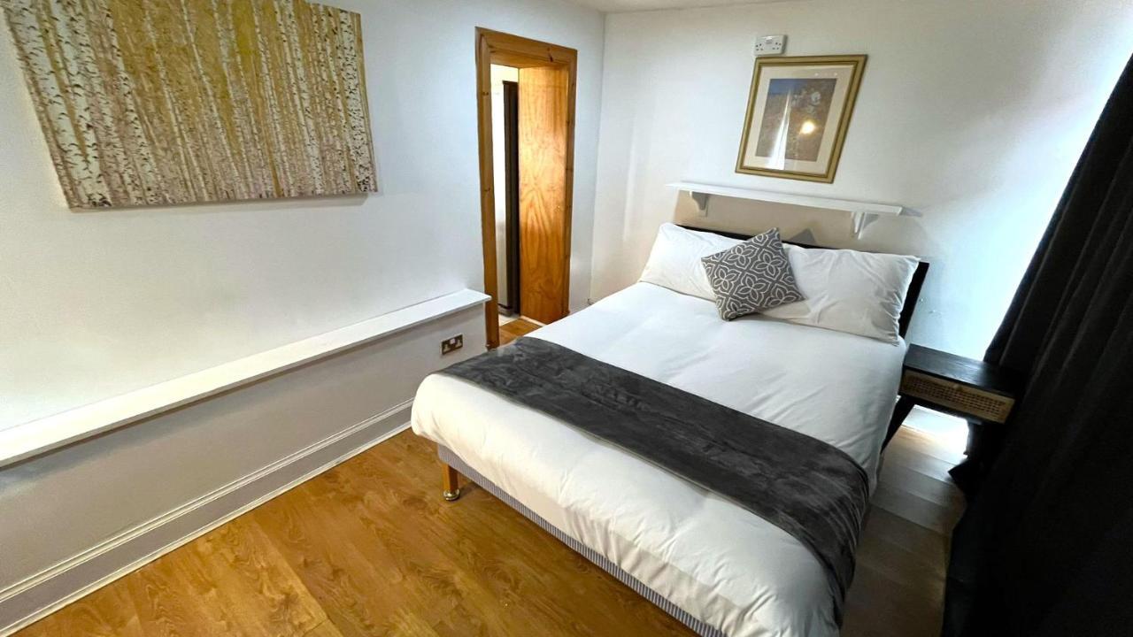 Elegant 2 Bedroom Chalet Edinburgh Kültér fotó
